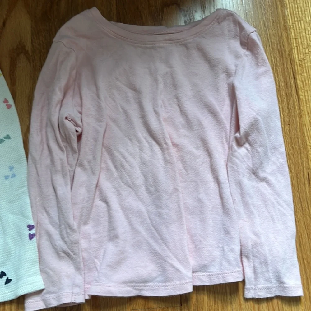 Lot of 2 Old Navy Long Sleeve Shirts Waffle Thermal Heart Print and Light Pink